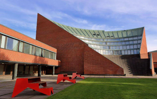 丹麥技術大學丹麥技術大學(英語:technical university of denmark